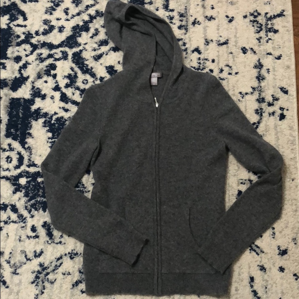 Cashmere zip up hoodie with pockets